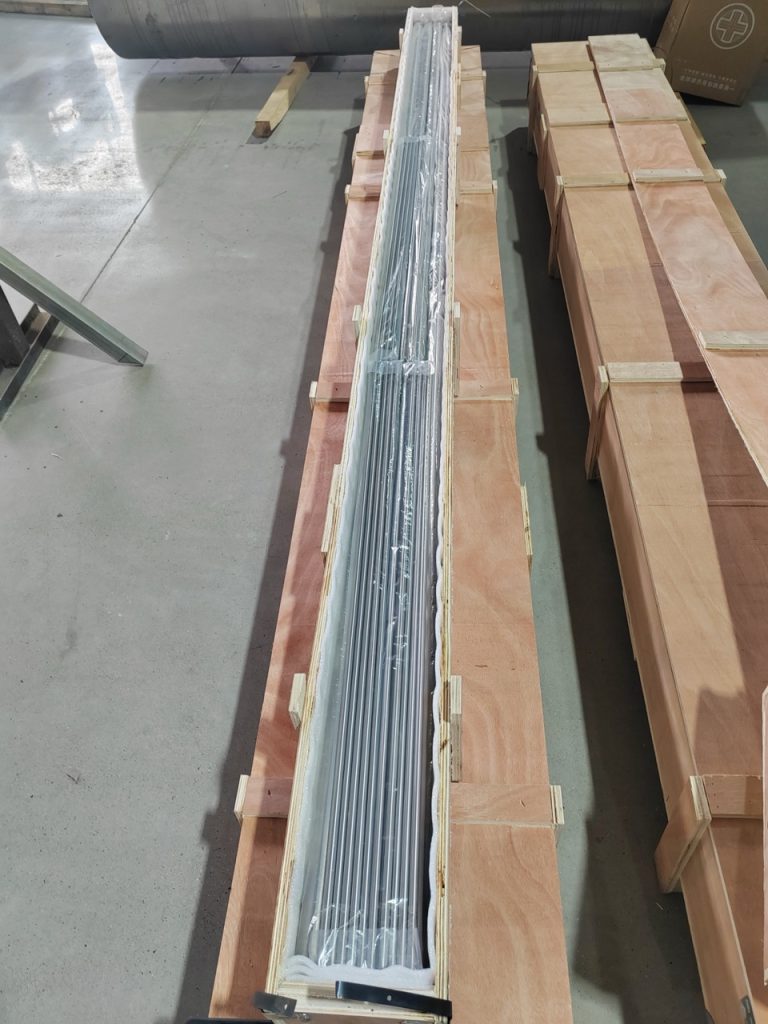 Metal pipe and tube in export packing for refractory metal RFQs