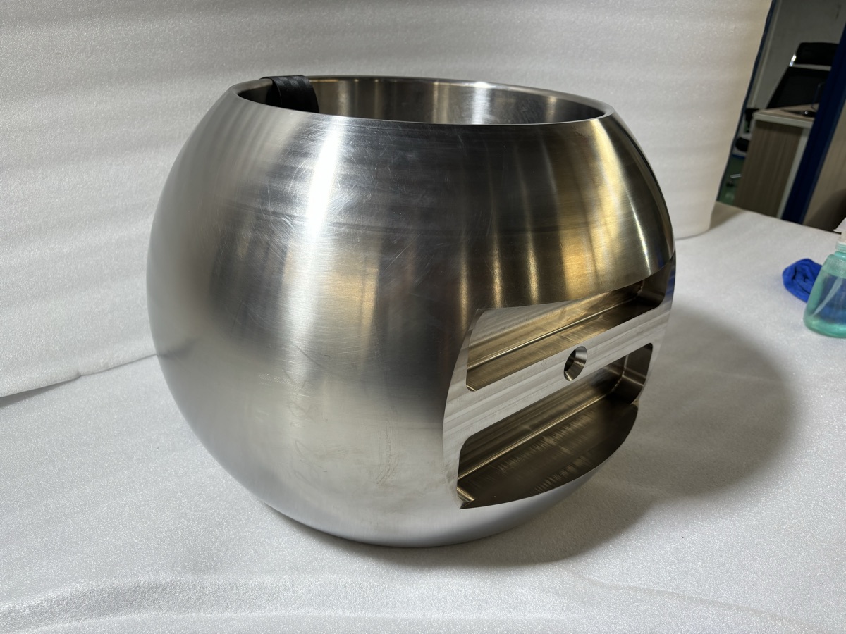 Precision machined titanium ring